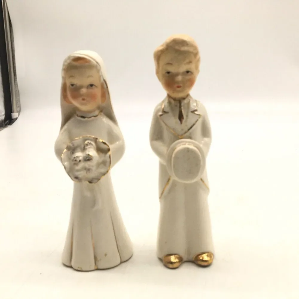 Vtg Porcelain Bride and Groom Wedding Topper White Gold 5” Japan READ Distressed
